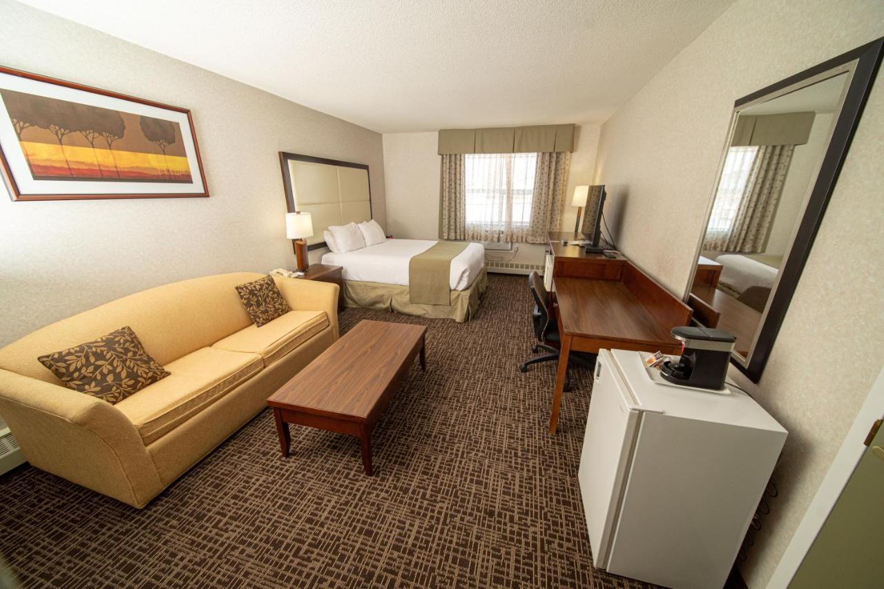 Coast Fort St John Hotel Fort St. John المظهر الخارجي الصورة