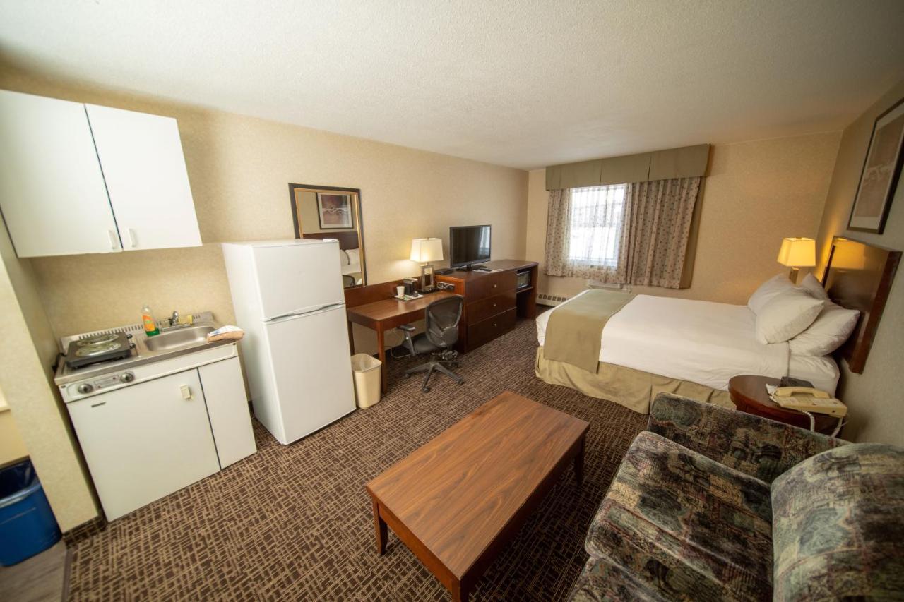 Coast Fort St John Hotel Fort St. John المظهر الخارجي الصورة