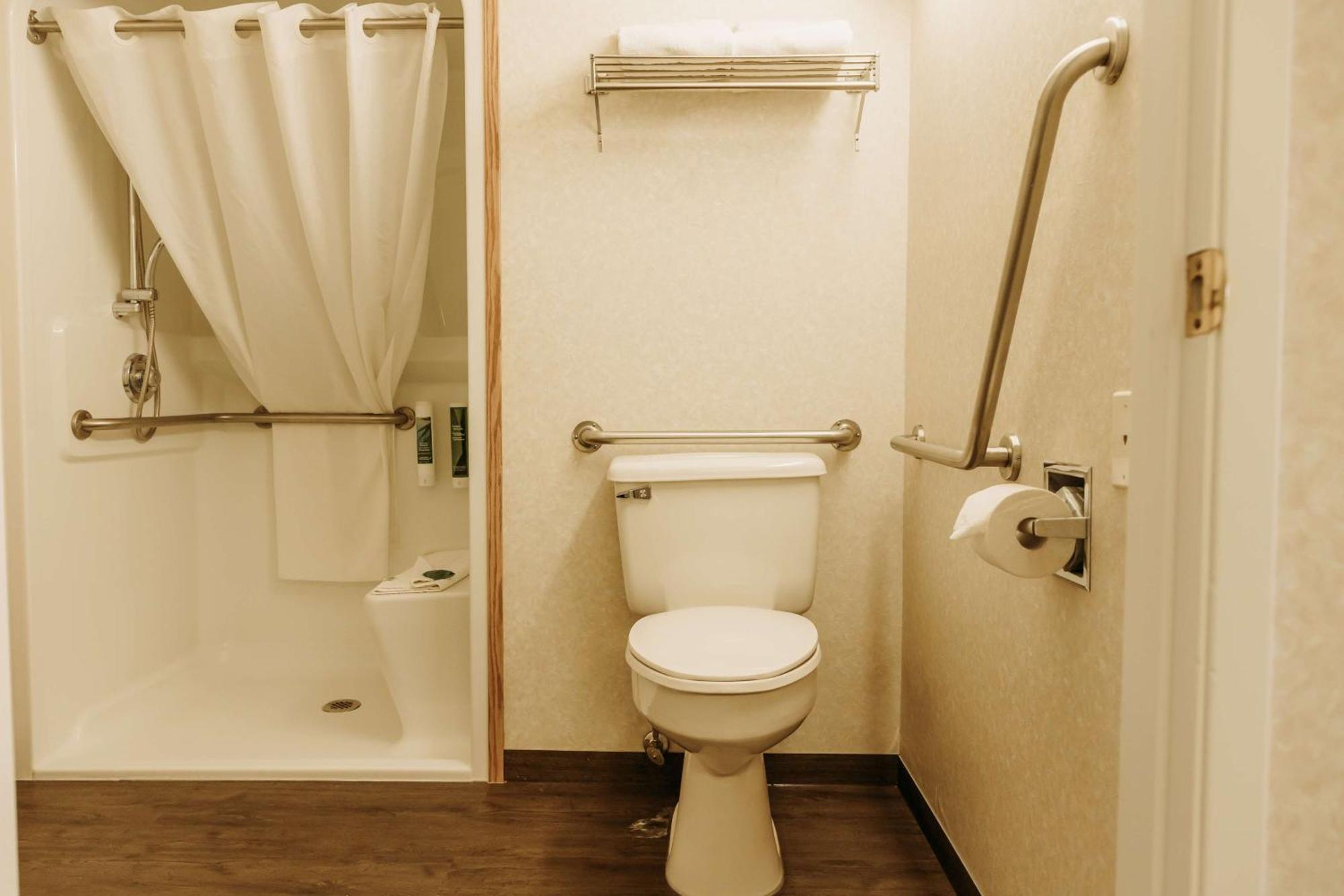 Coast Fort St John Hotel Fort St. John المظهر الخارجي الصورة