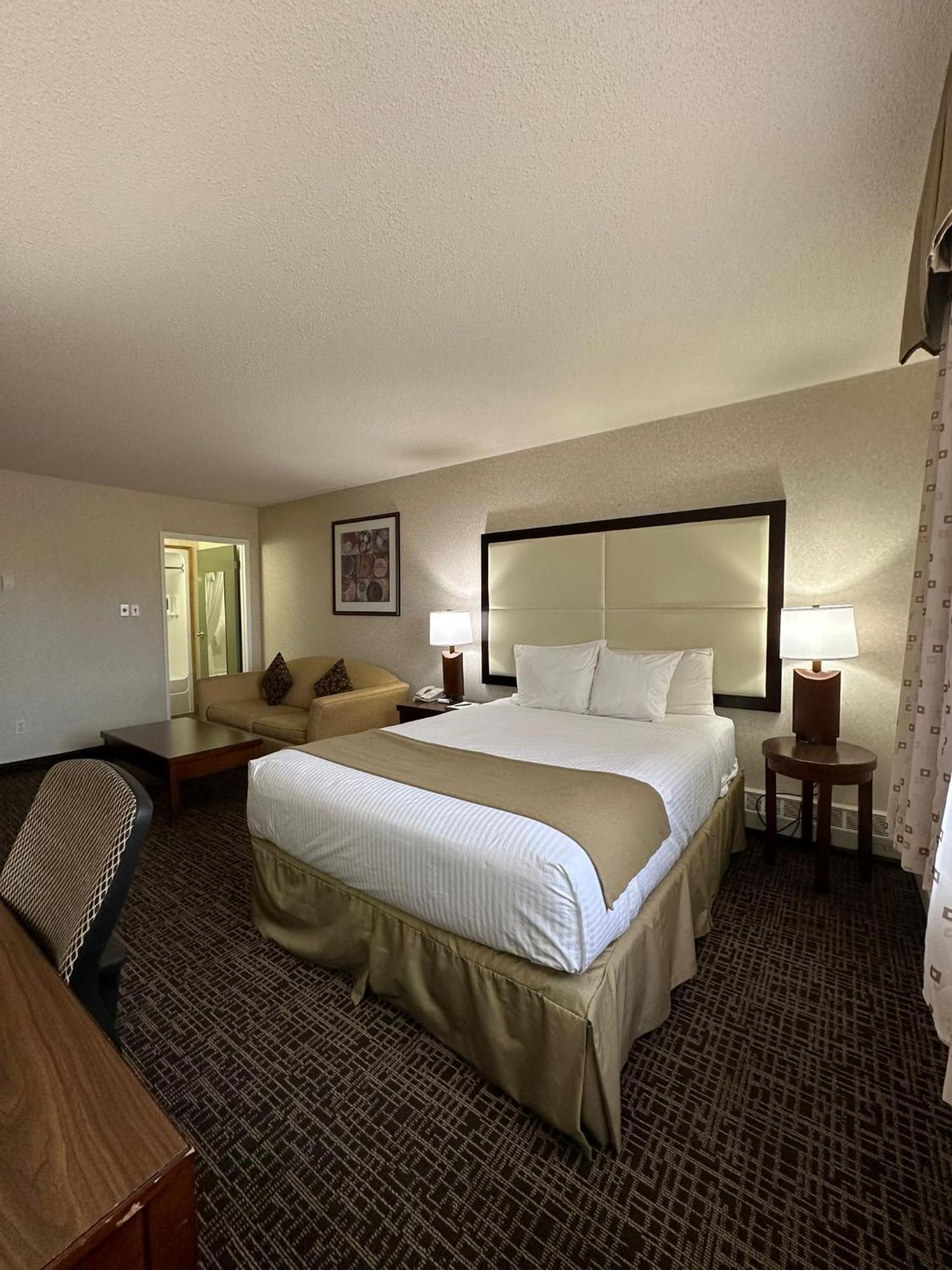 Coast Fort St John Hotel Fort St. John المظهر الخارجي الصورة
